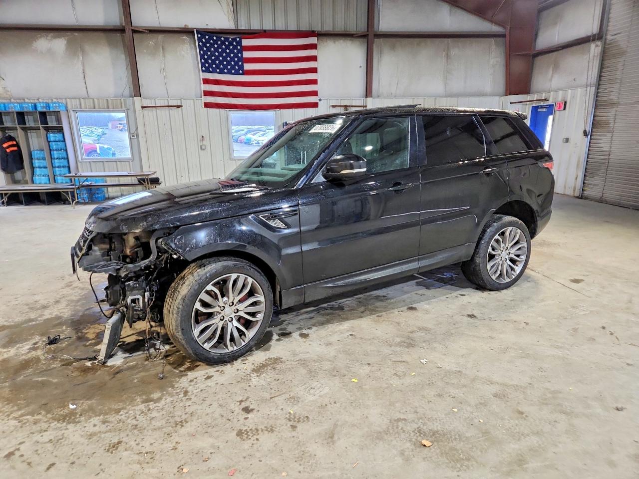 Salvage Land Rover Range Rover Image