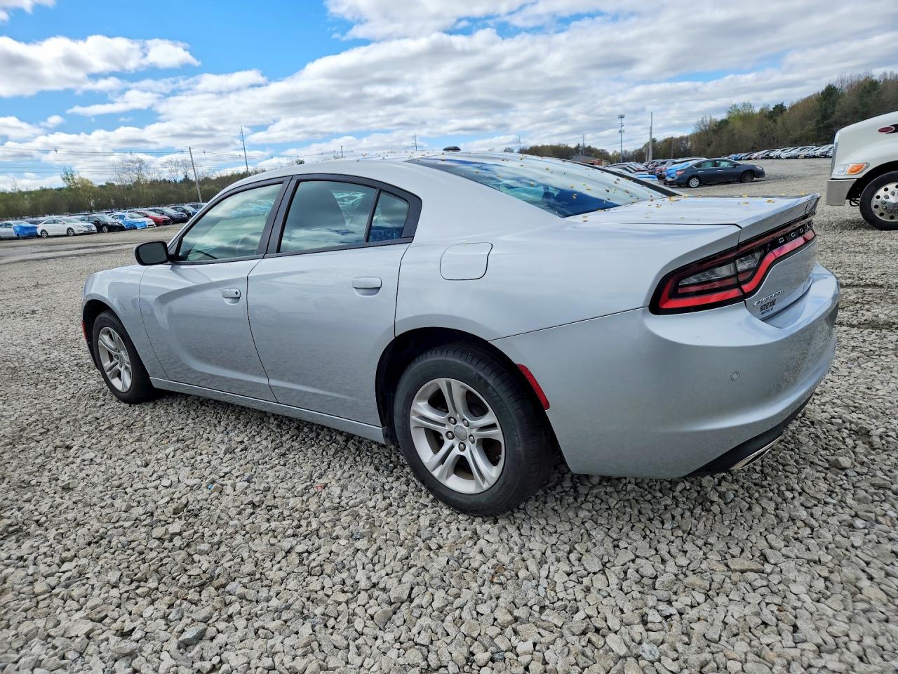 Dodge Charger Sxt