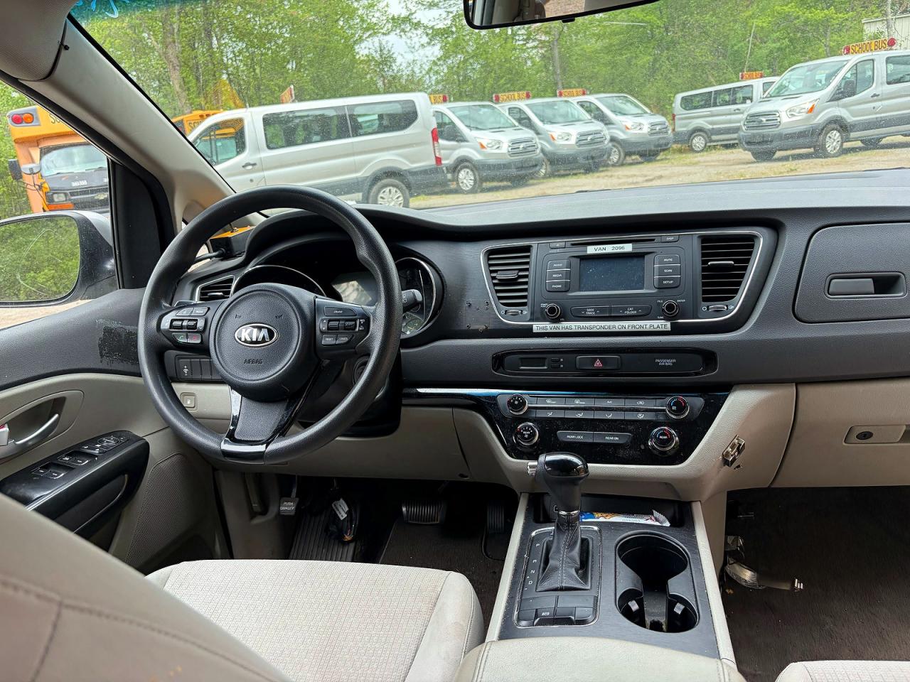 Kia Sedona L