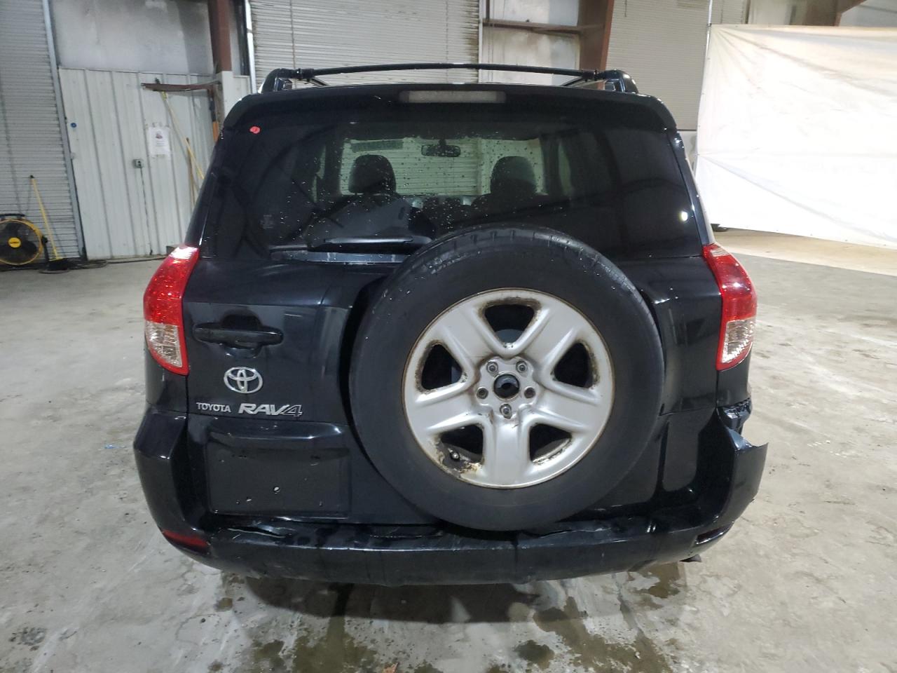 Toyota RAV4 Base