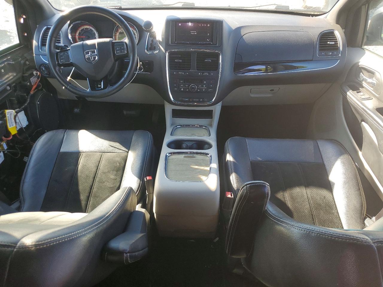Dodge Caravan Sxt