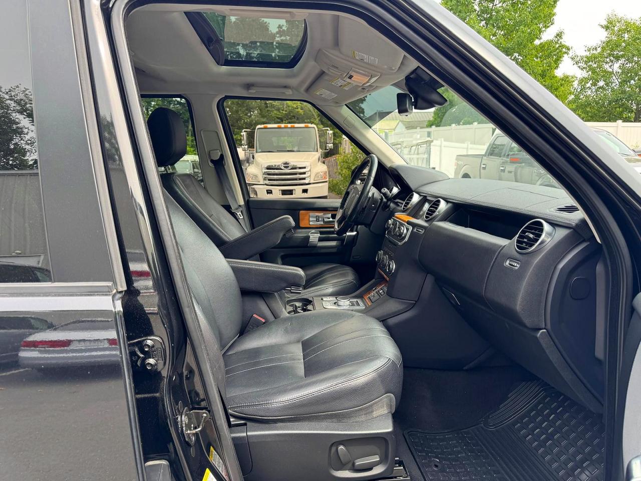 Land Rover LR4 Hse