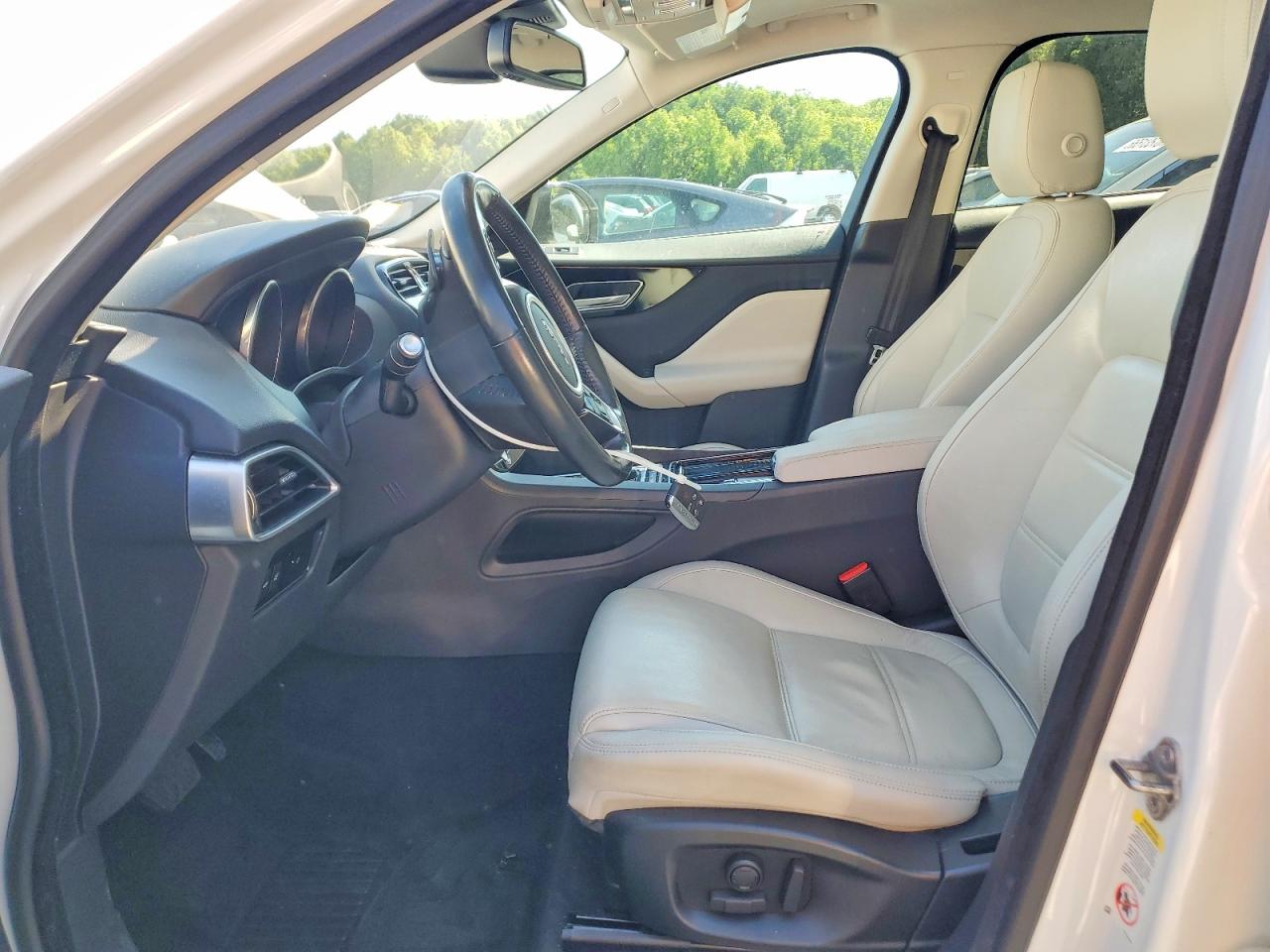 Jaguar F-PACE Prestige