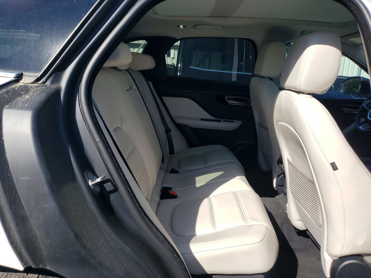 Jaguar F-PACE Prestige