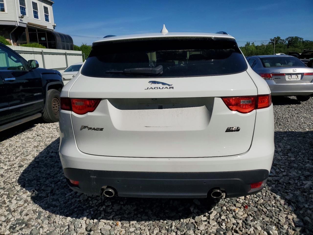 Jaguar F-PACE Prestige