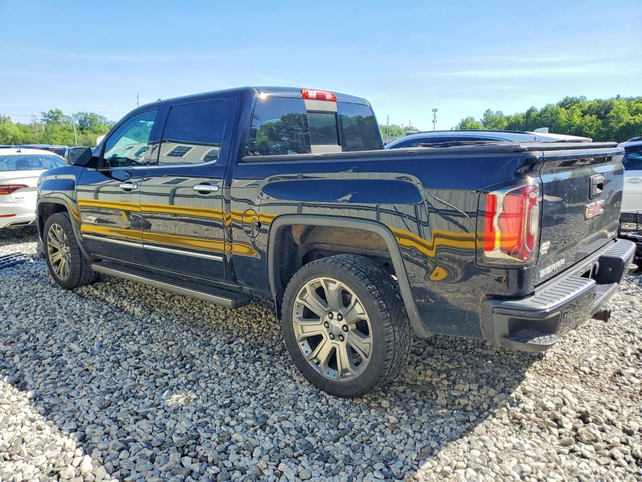 GMC Sierra K1500 Denali