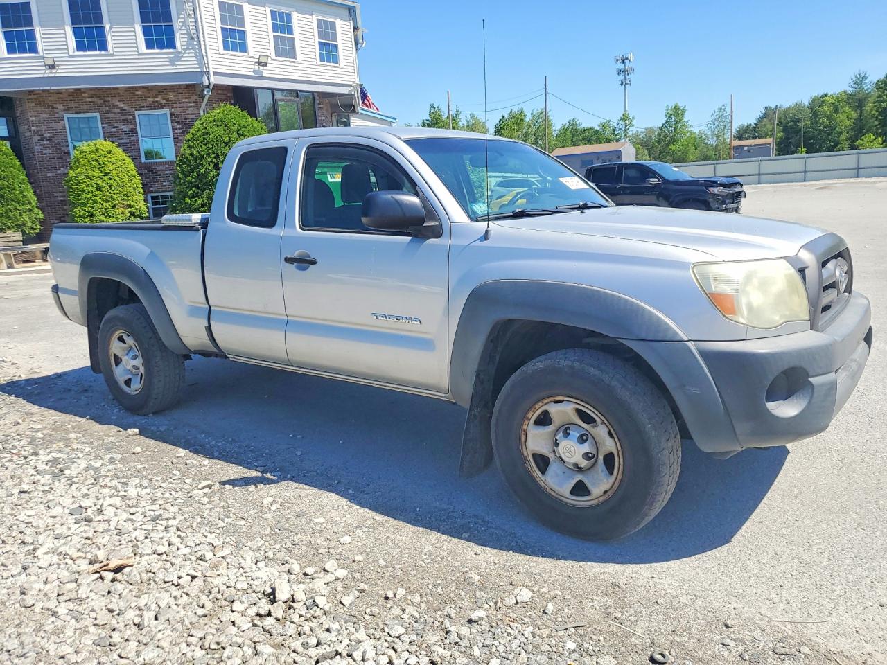 Toyota Tacoma Access Cab