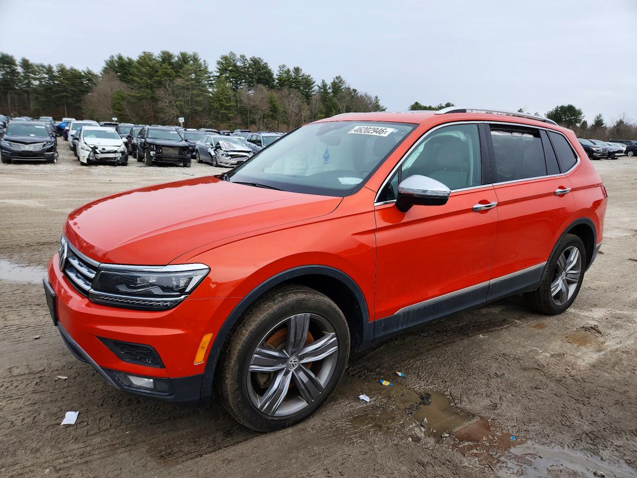 Salvage Volkswagen Tiguan Image