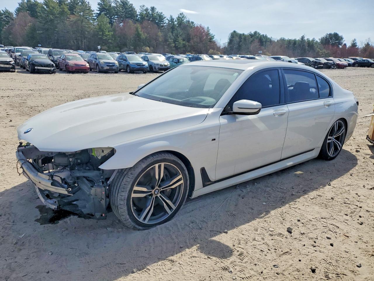 Salvage BMW 7 Series Image