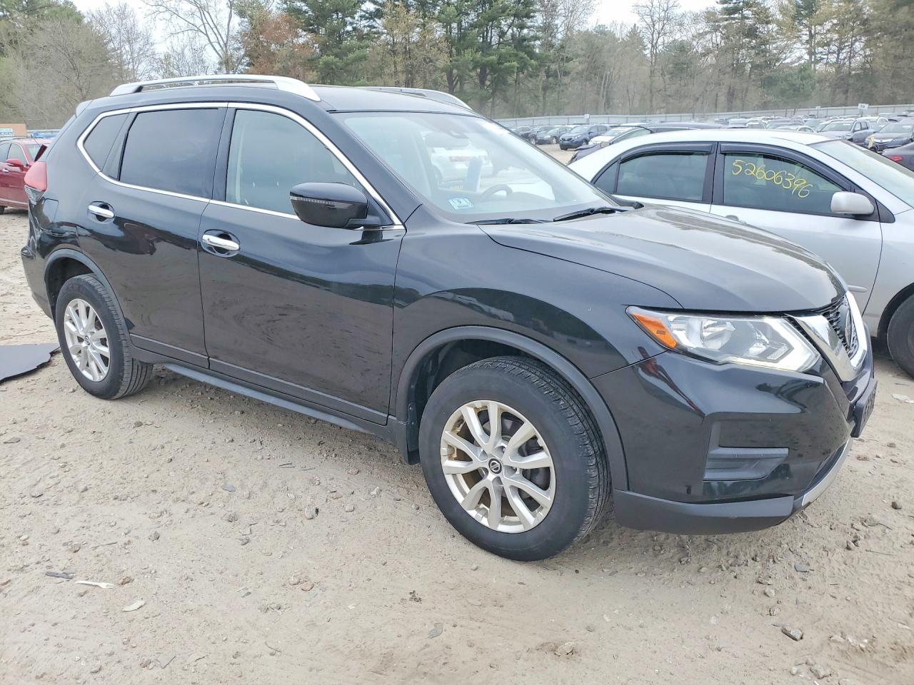 Nissan Rogue Sv