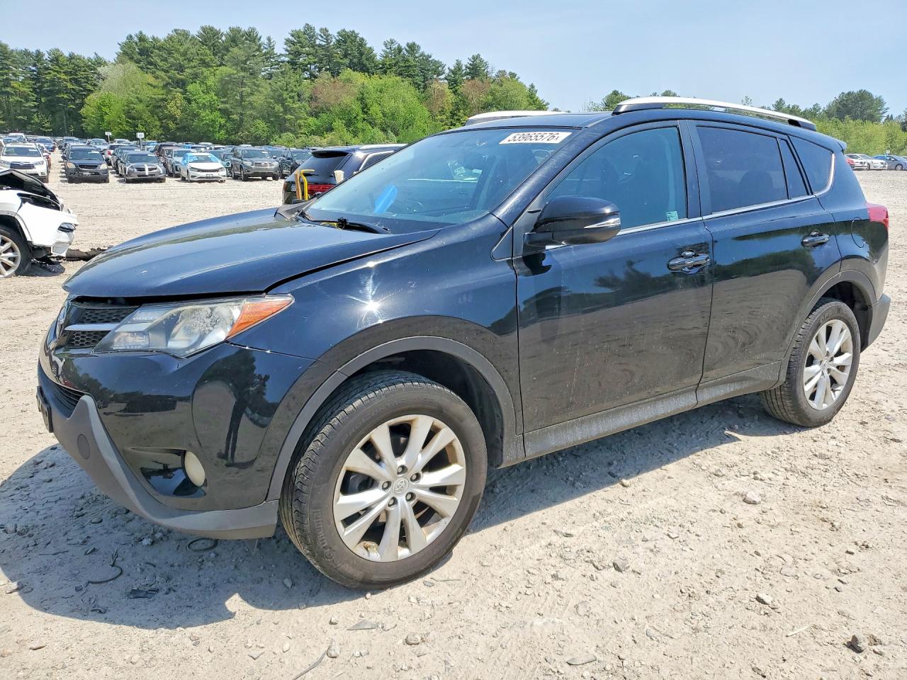Salvage Toyota RAV4 Image