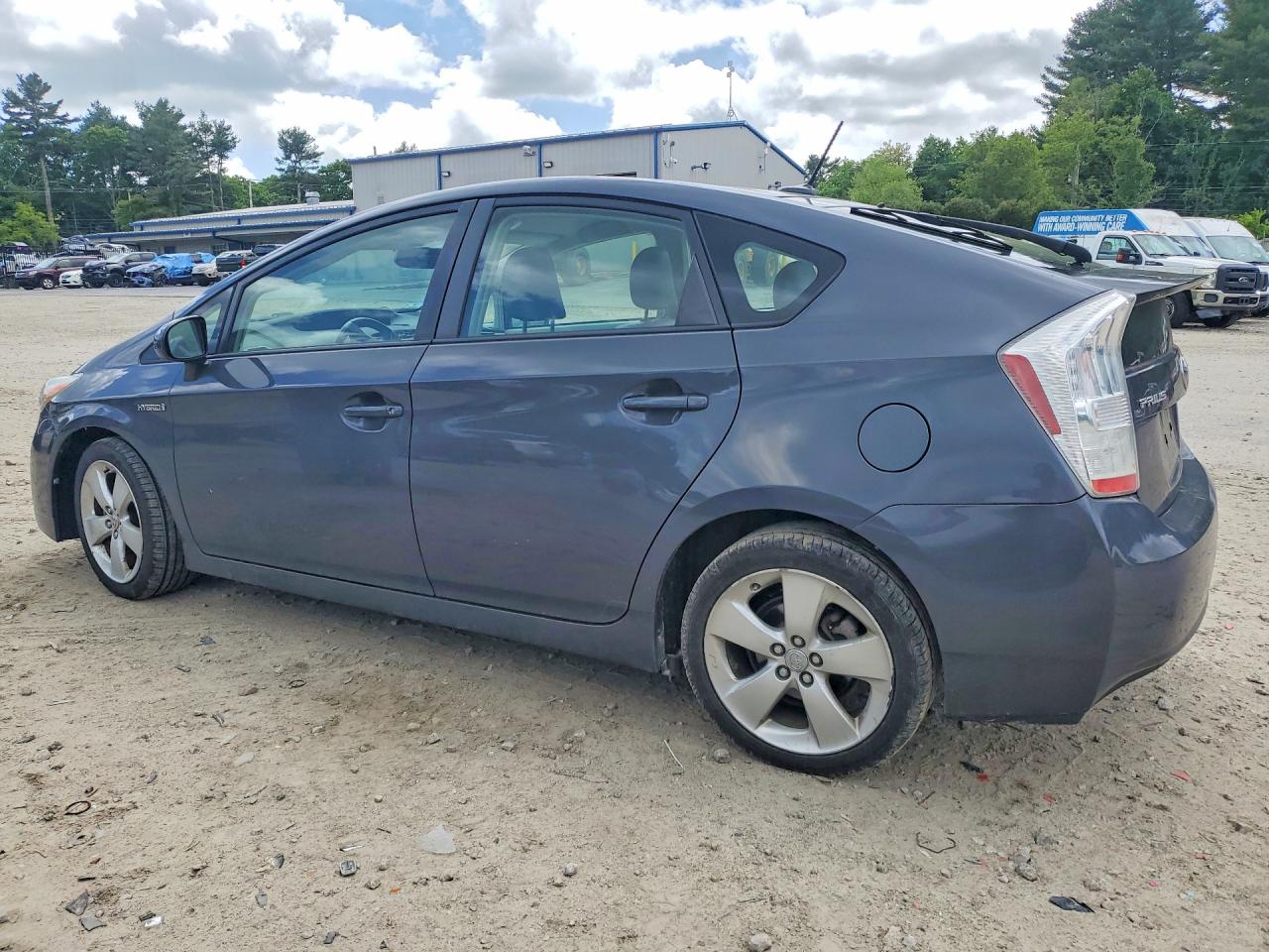Toyota Prius V