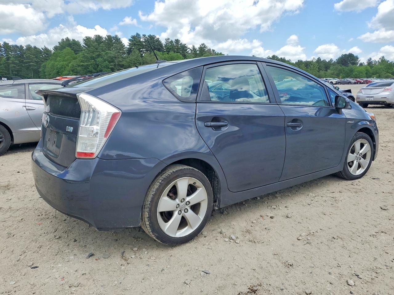 Toyota Prius V
