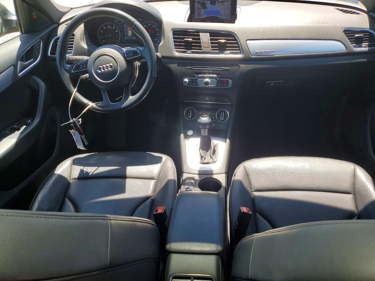 Audi Q3 Premium Plus