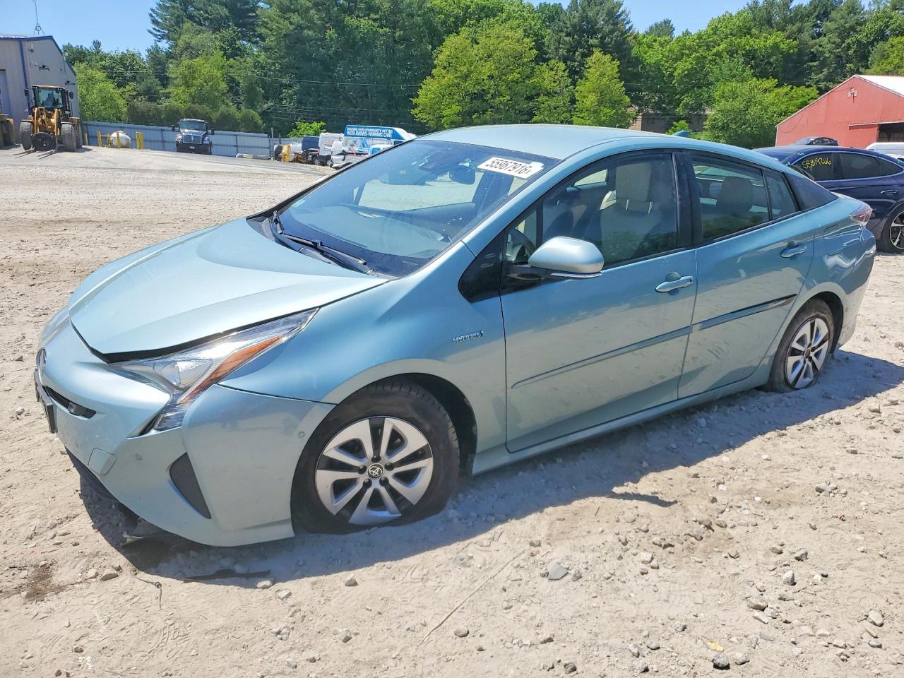 Salvage Toyota Prius Image