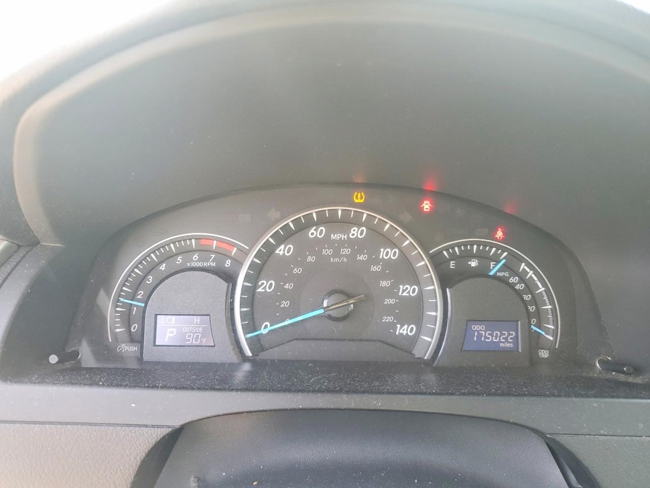 Toyota Camry Le