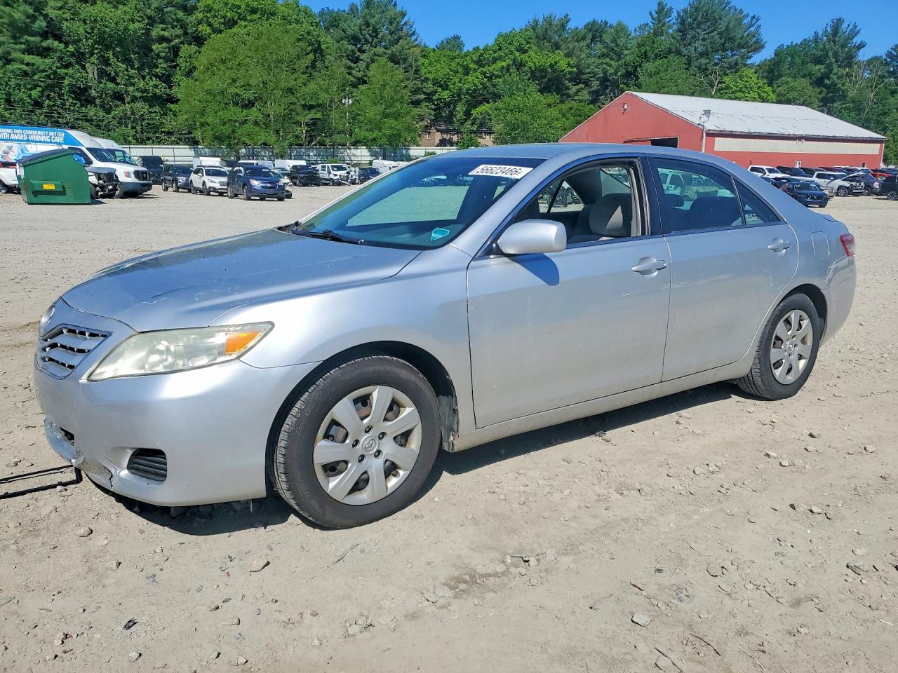 Salvage Toyota Camry Image