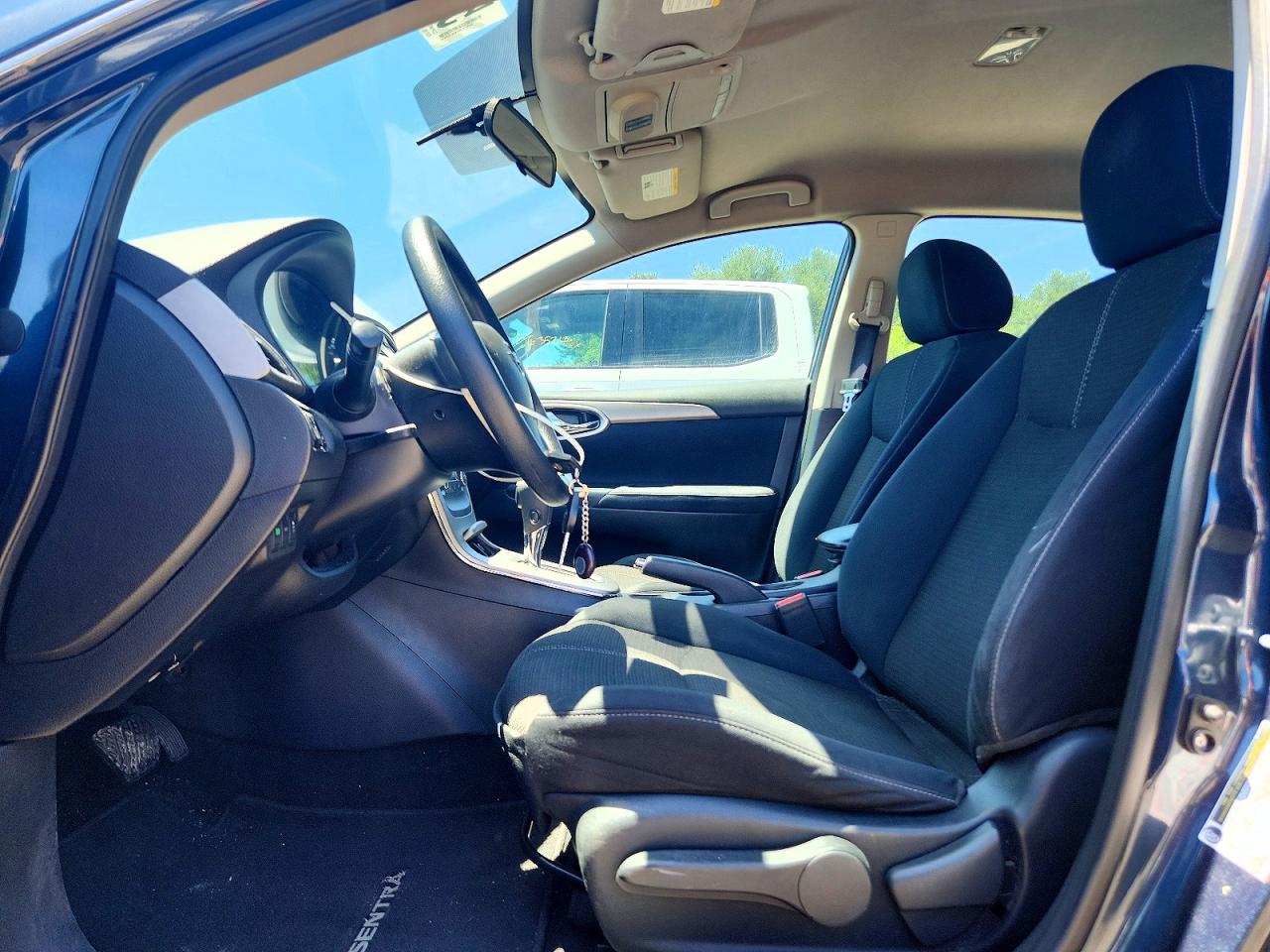 Nissan Sentra S