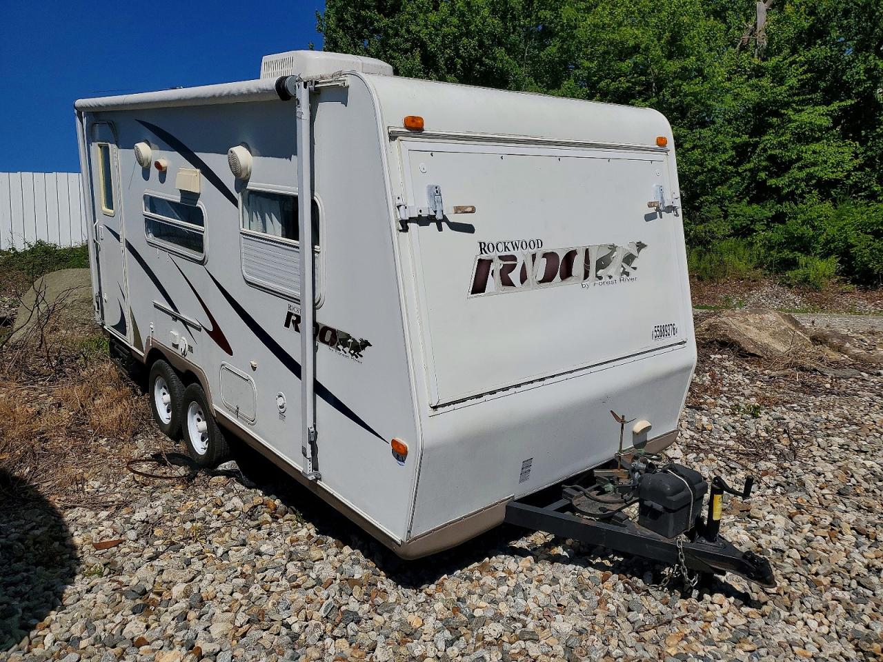 Salvage Rockwood Travel Trl Image