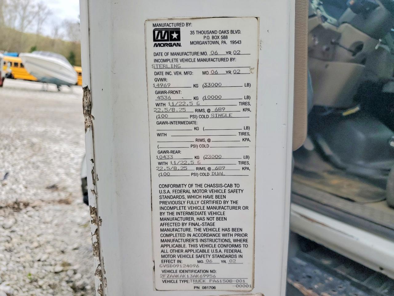 Sterling Truck M 7500