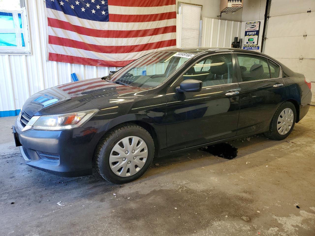 Salvage Honda Accord Image