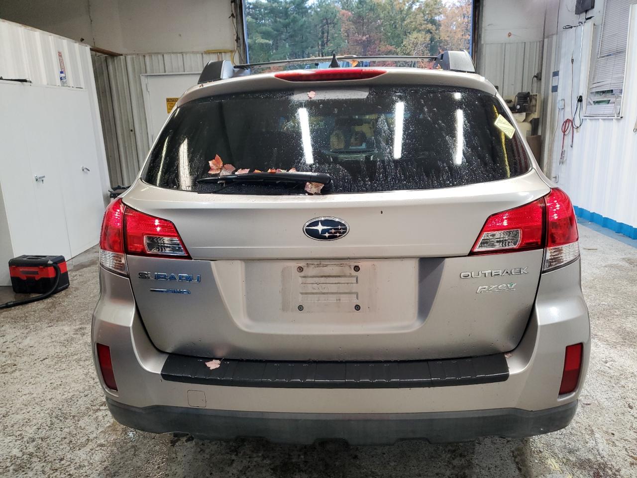 Subaru Outback 2.5i Premium