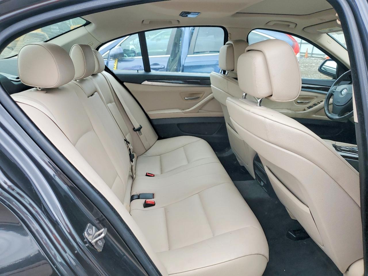 BMW 5 Series Xi