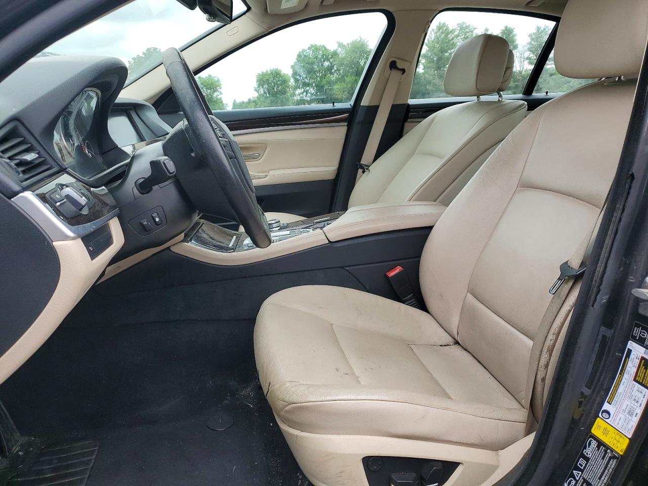 BMW 5 Series Xi