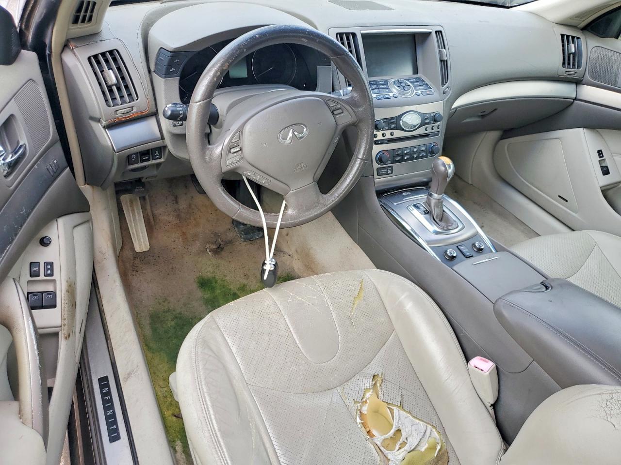 INFINITI G37 X
