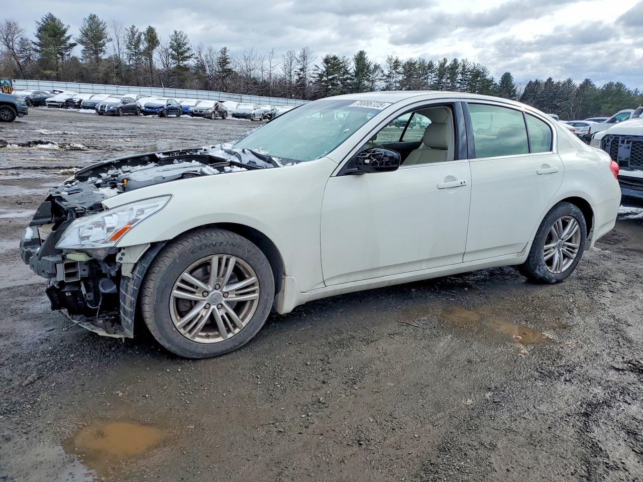 Salvage INFINITI G37 Sedan Image