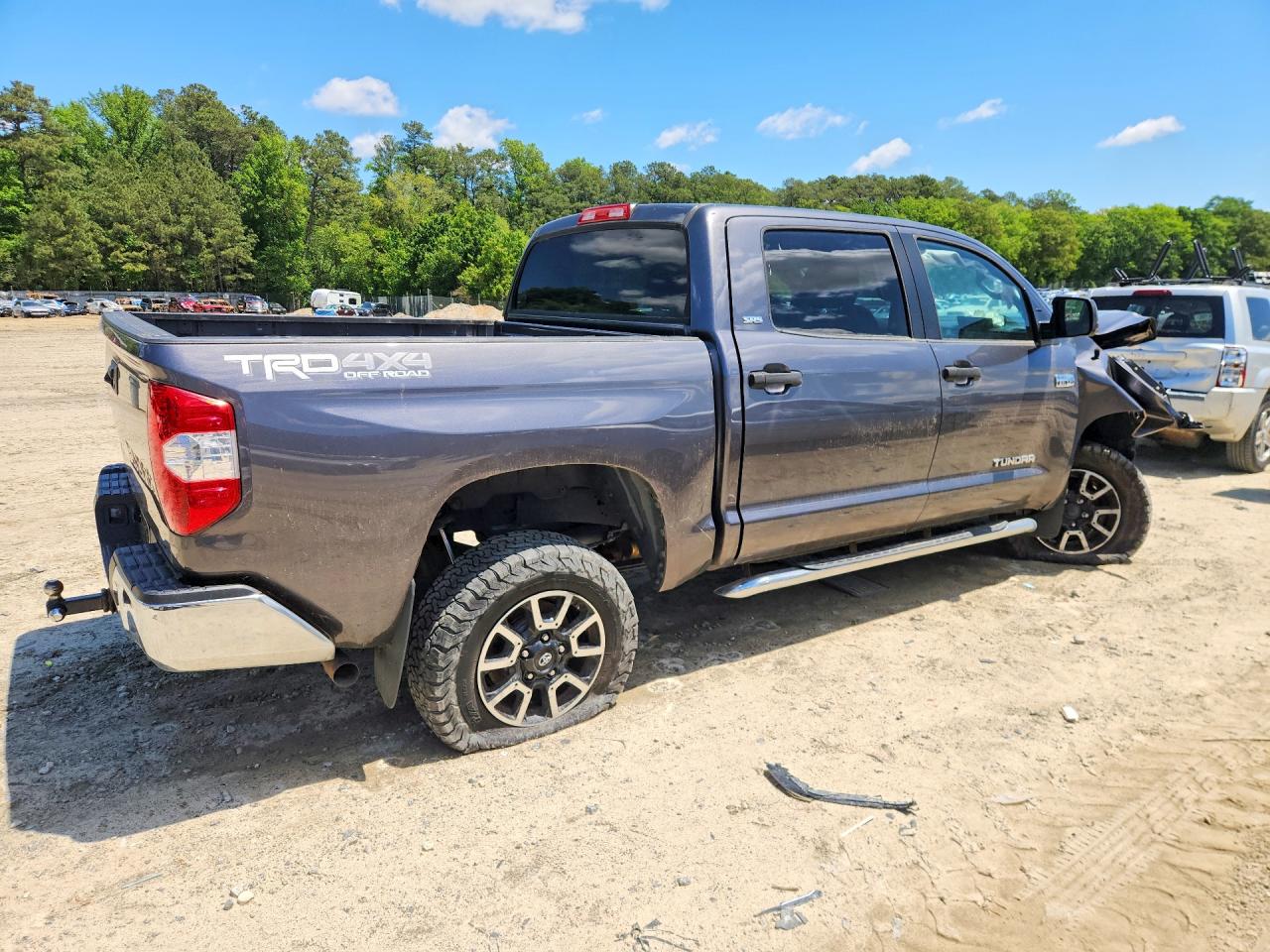 Toyota Tundra Sr5