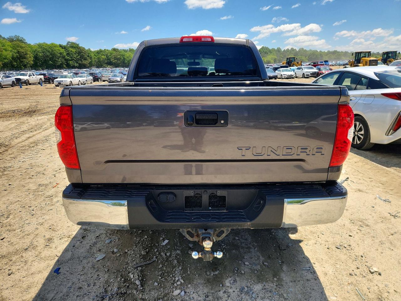 Toyota Tundra Sr5
