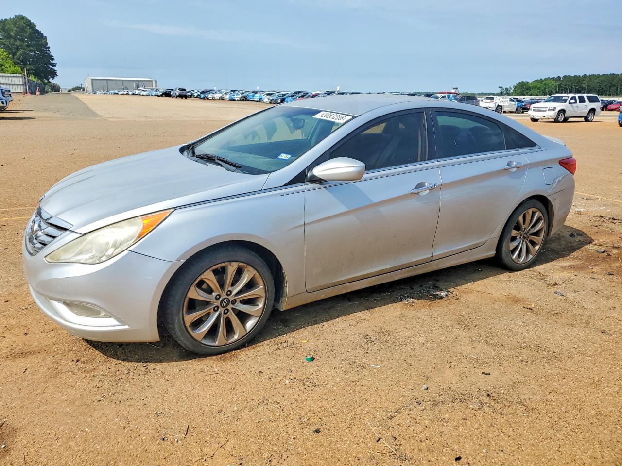Salvage Hyundai SONATA Image