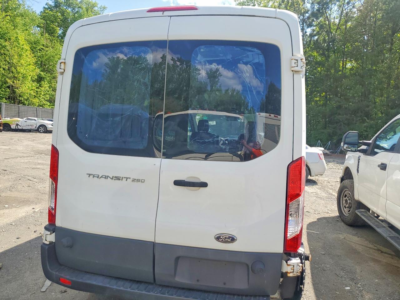 Ford Transit T-250