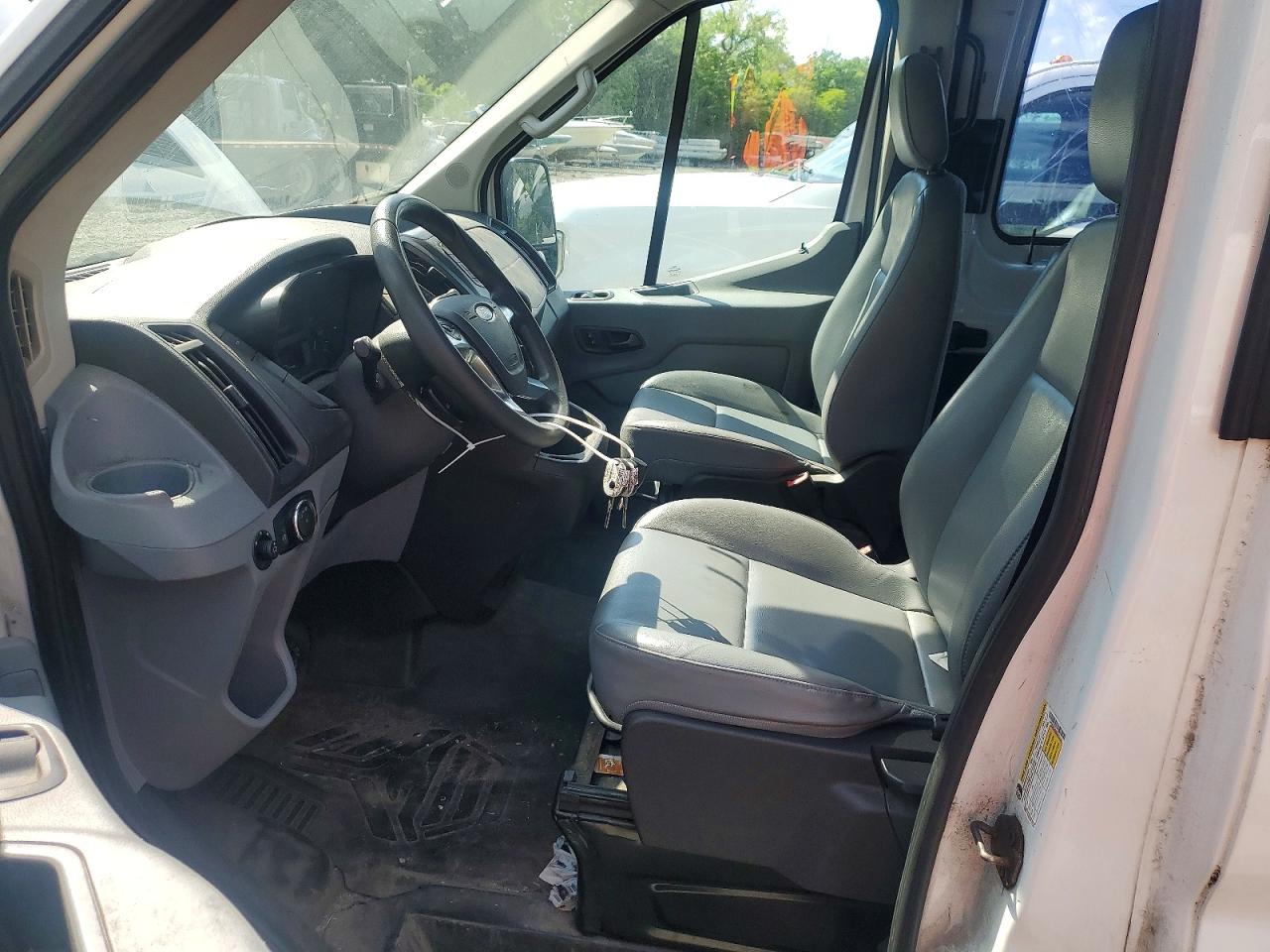 Ford Transit T-250