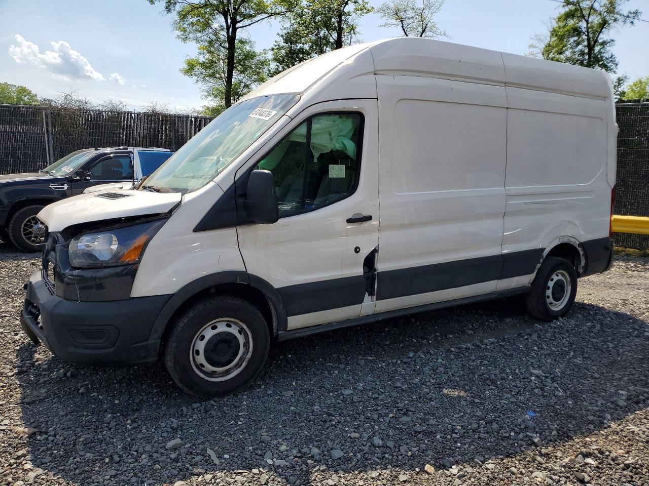 Salvage Ford Transit Image
