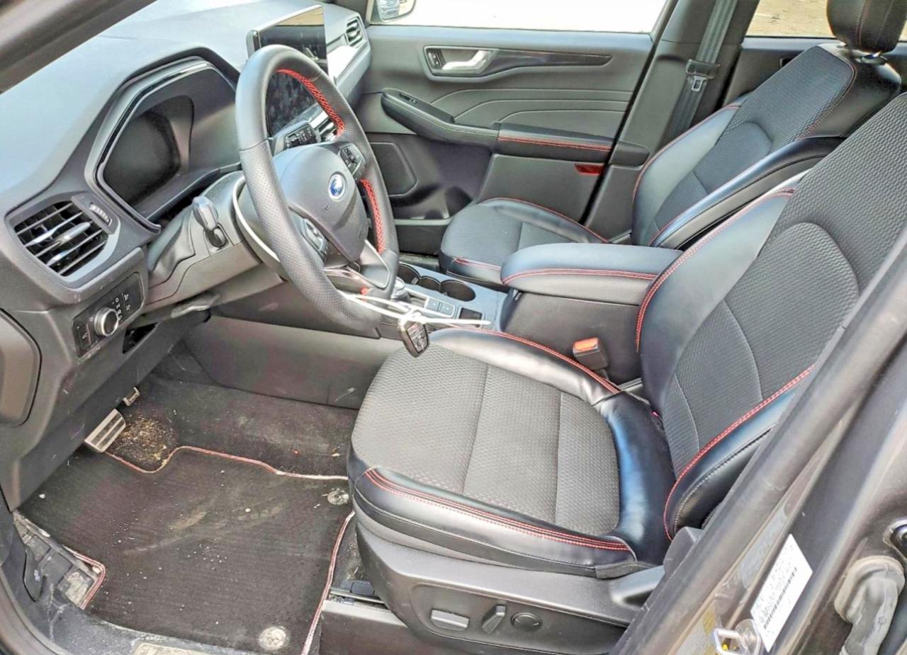 Ford Escape St Line