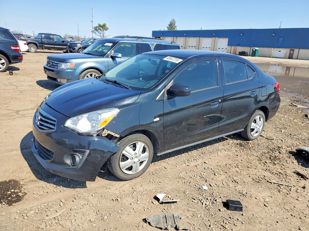 Salvage Mitsubishi Mirage Image
