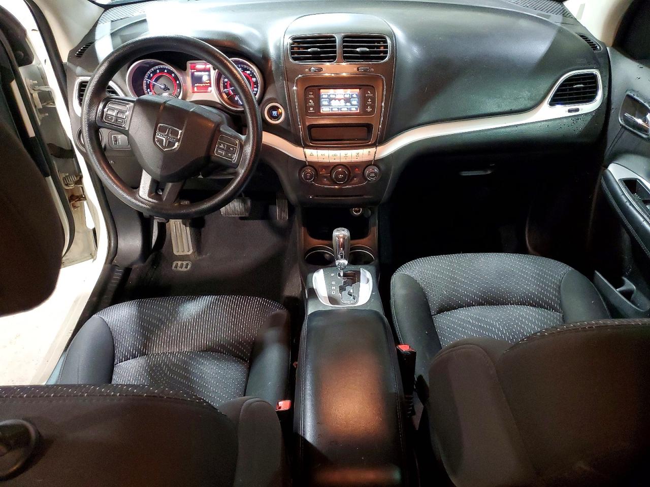 Dodge Journey Sxt