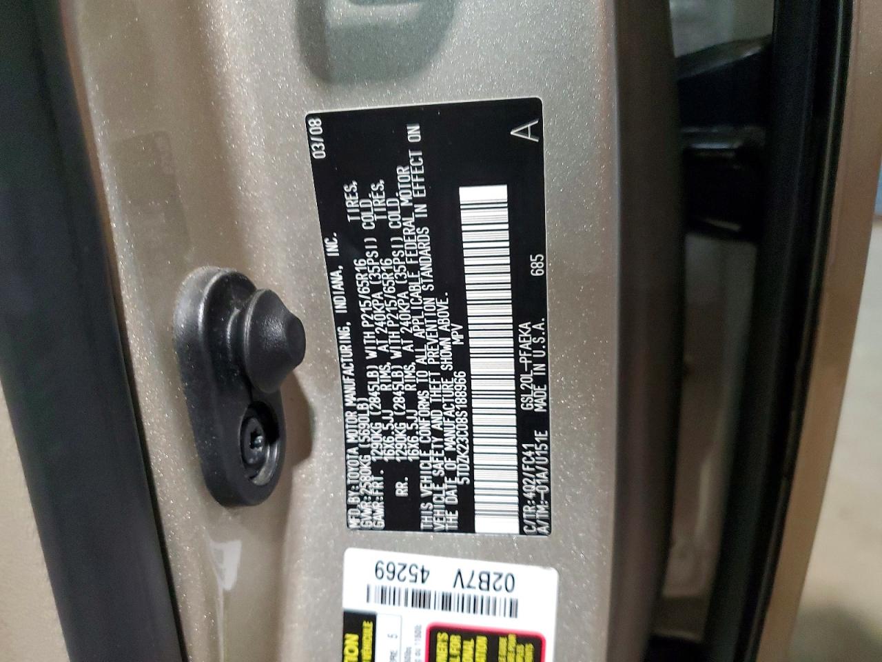 Toyota Sienna Le 7-passenger