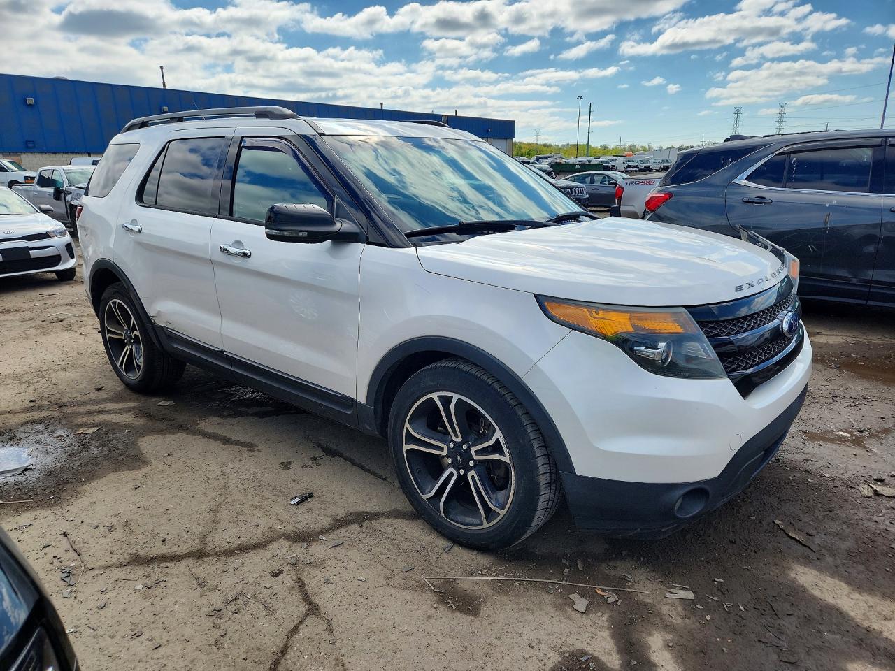 Ford Explorer Sport