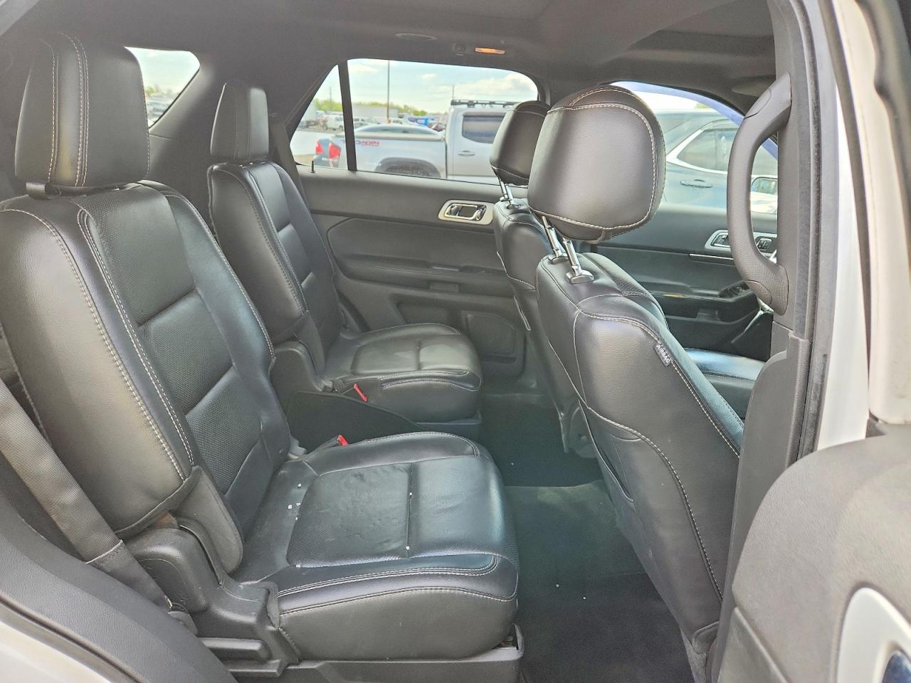 Ford Explorer Sport