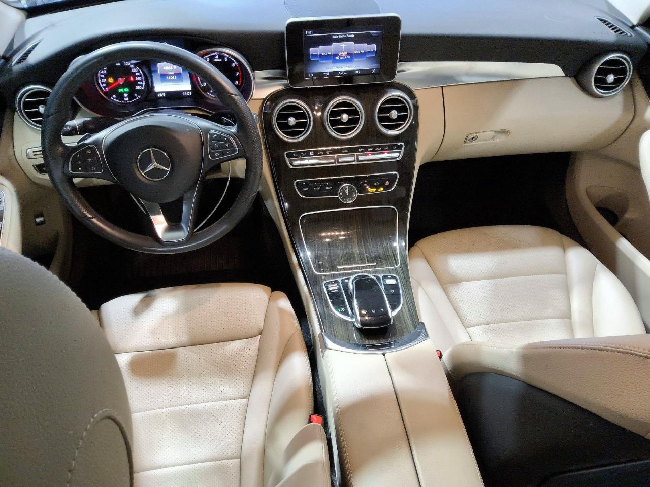 Mercedes-Benz C-Class 300 4matic