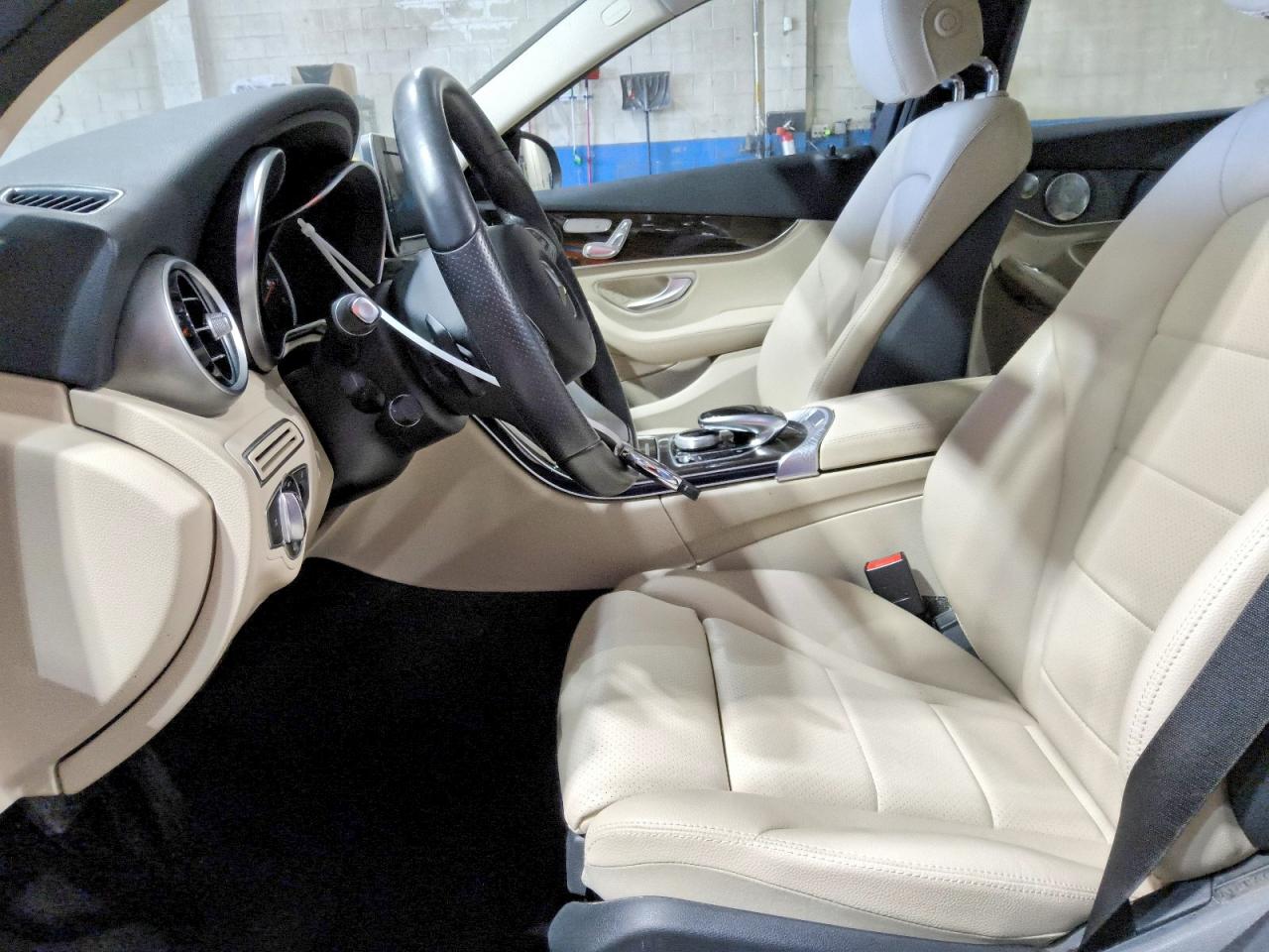Mercedes-Benz C-Class 300 4matic