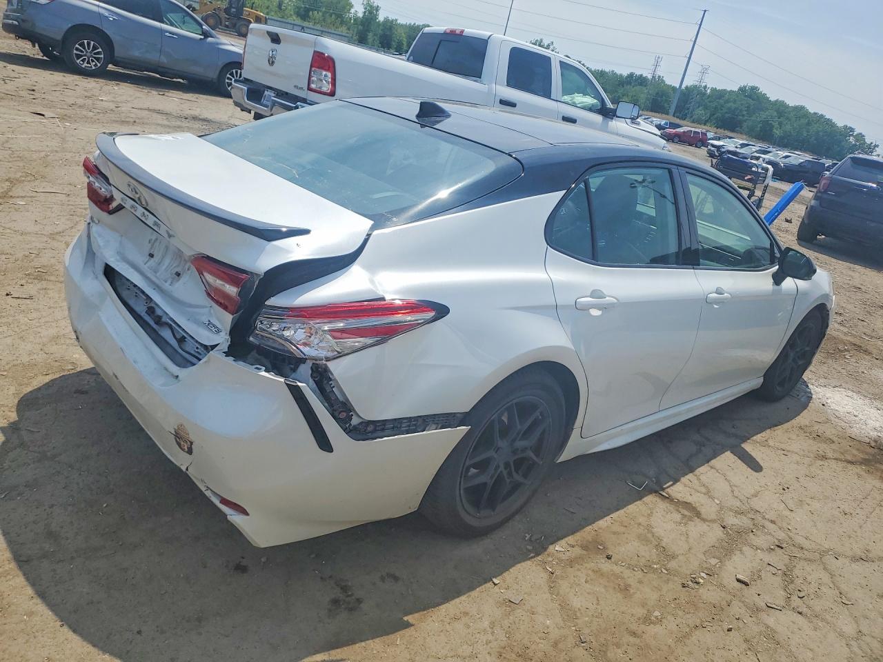 Toyota Camry Xse