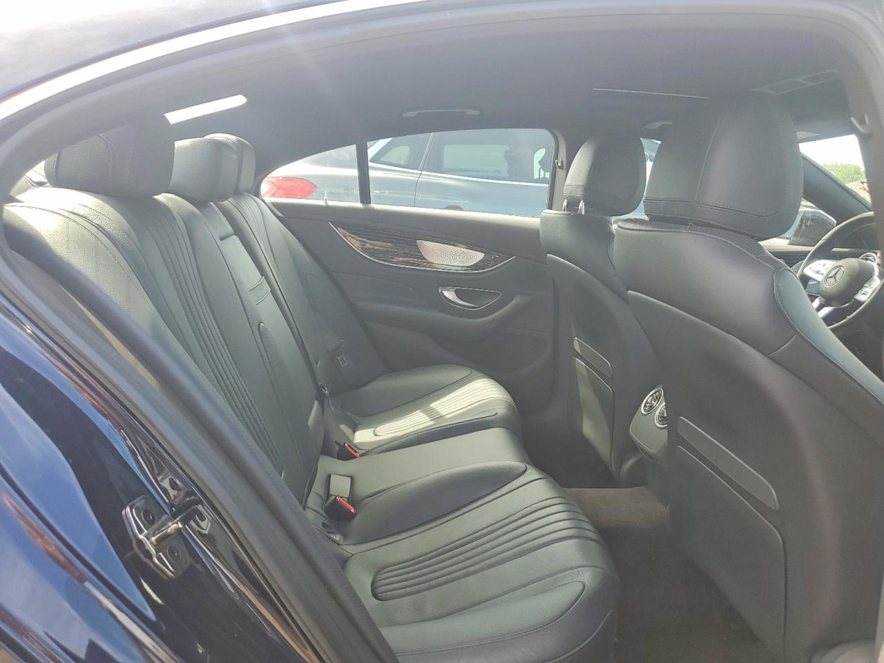 Mercedes-Benz C-Class 450 4matic