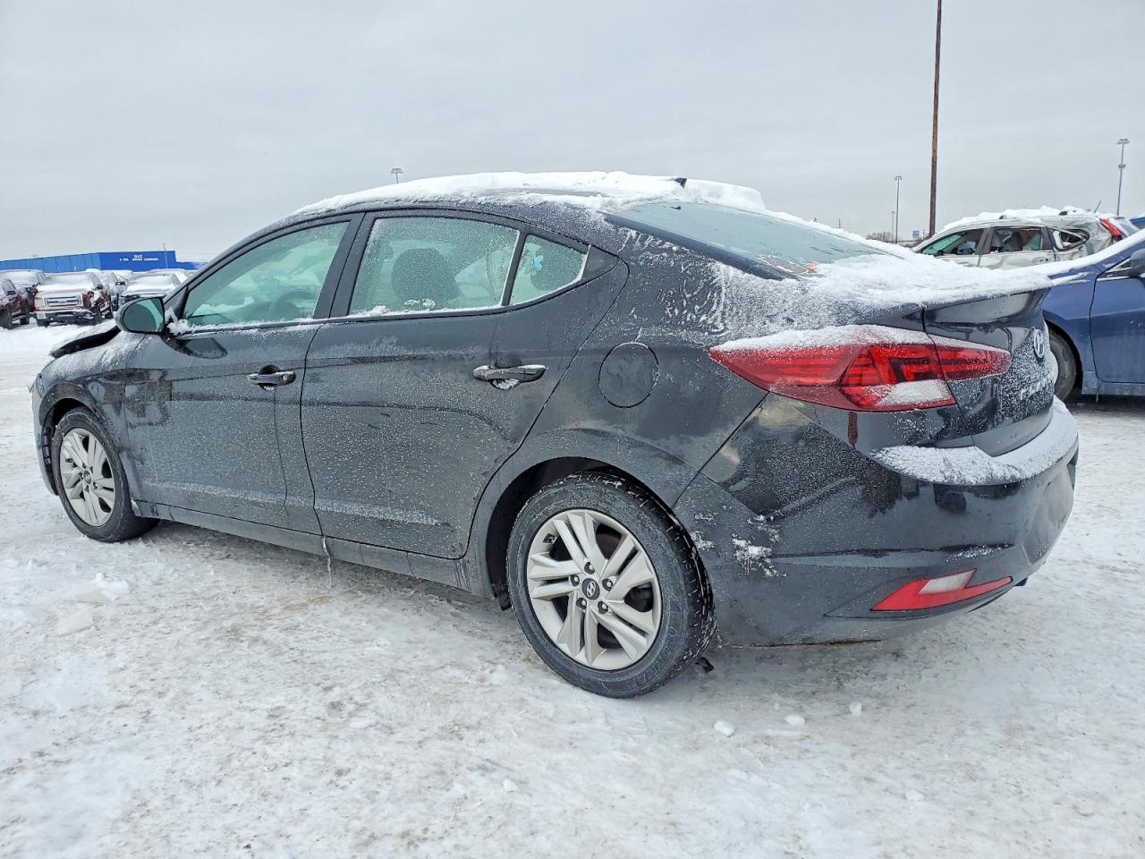 Hyundai ELANTRA Sel