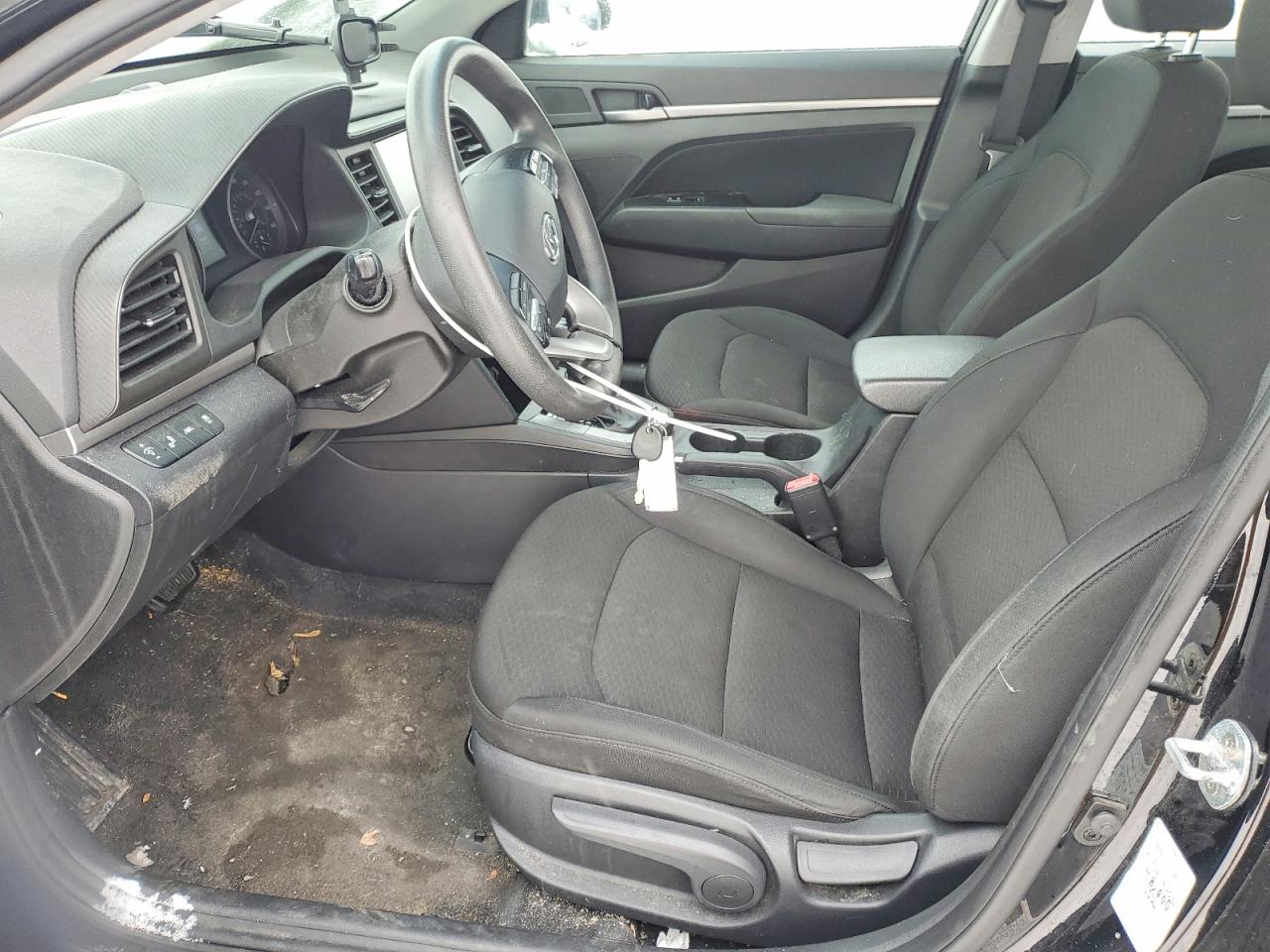 Hyundai ELANTRA Sel