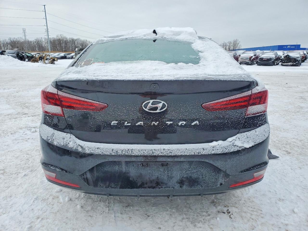 Hyundai ELANTRA Sel