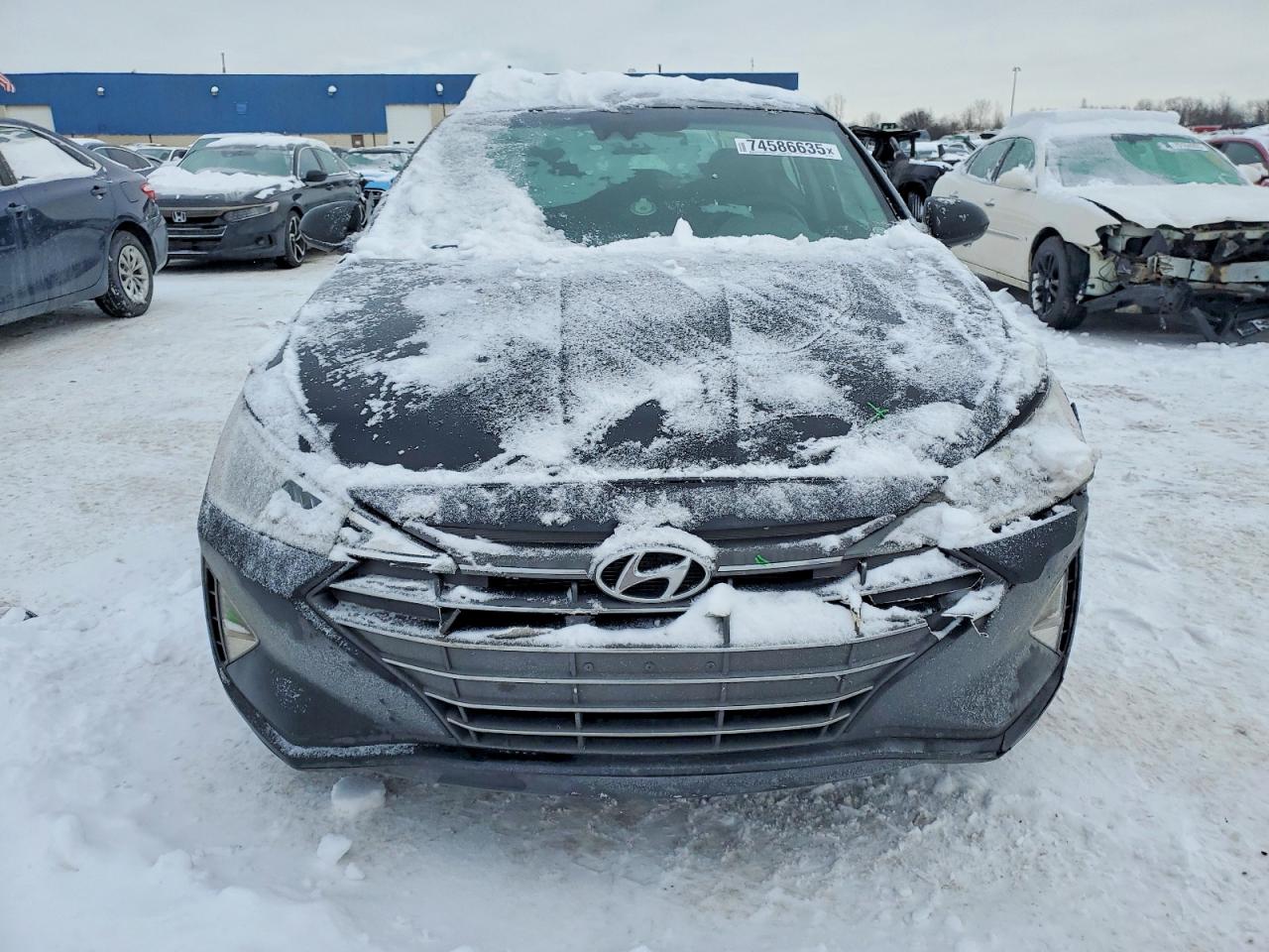 Hyundai ELANTRA Sel